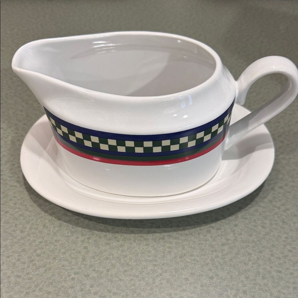 White Gravy Boat with Checkered Pattern